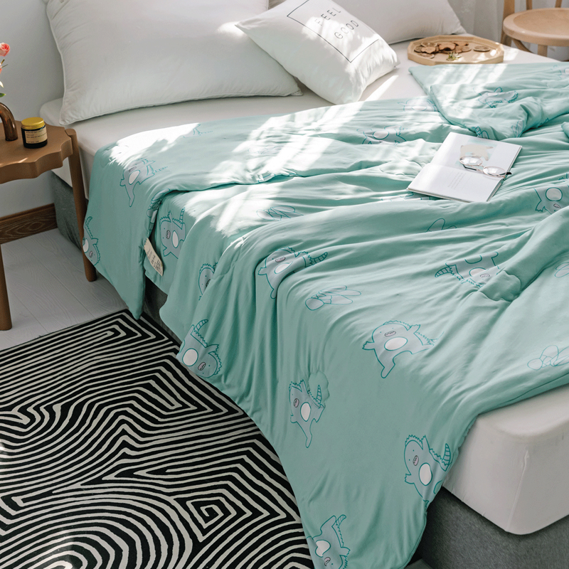 

Lovely Cosy Cartoon Print Green Blanket