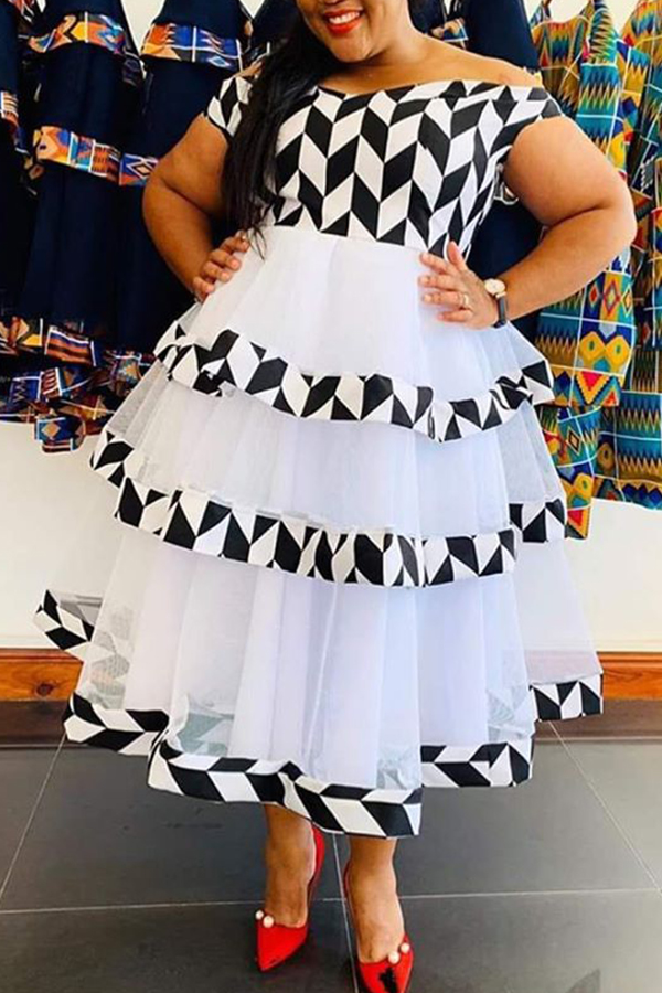 

Lovely Stylish Patchwork Black Mid Calf Plus Size Dress
