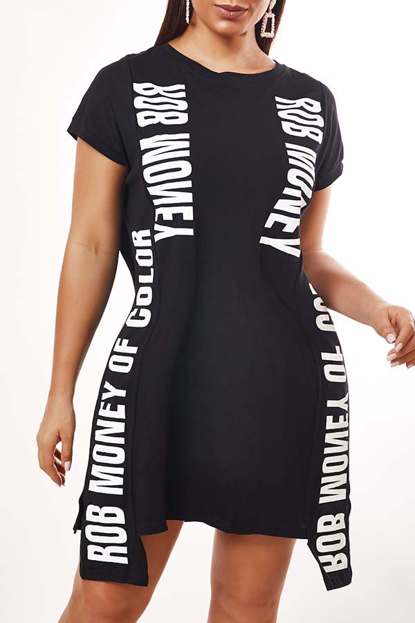 

Lovely Leisure Letter Print Black Knee Length Dress