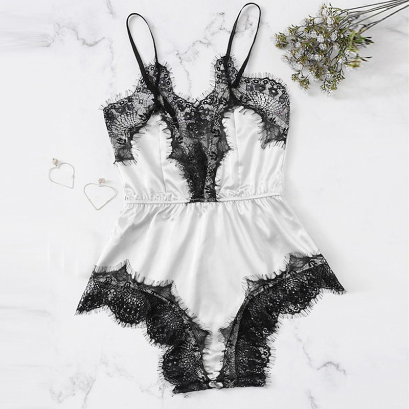 

Lovely Sexy Lace Hem White Sleepwear