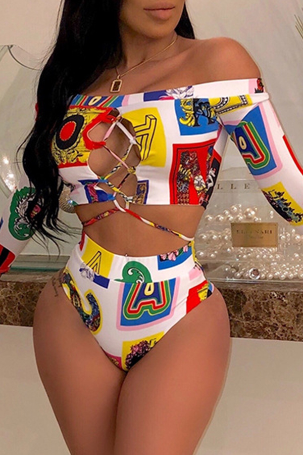 

Lovely Print White Two-piece Swimsuit