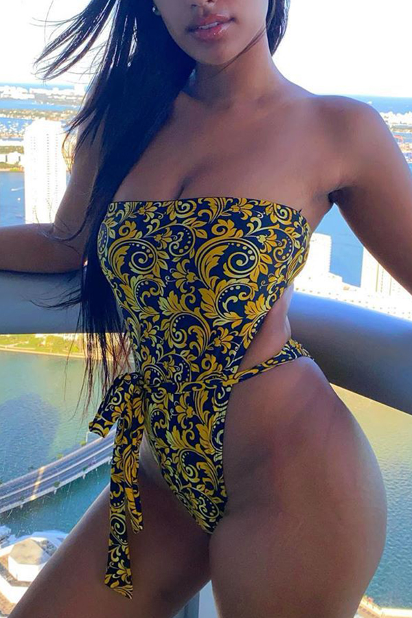 

Lovely Print Yellow One-piece Swimsuit