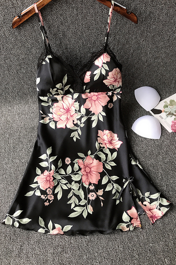 

Lovely Sexy Print Black Sleepwear