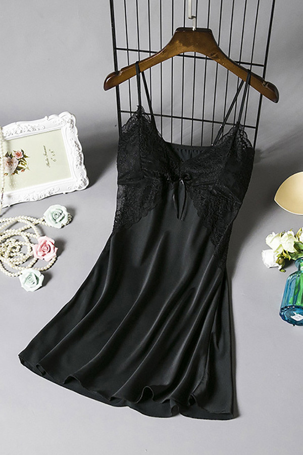 

Lovely Sexy Lace Hem Black Sleepwear