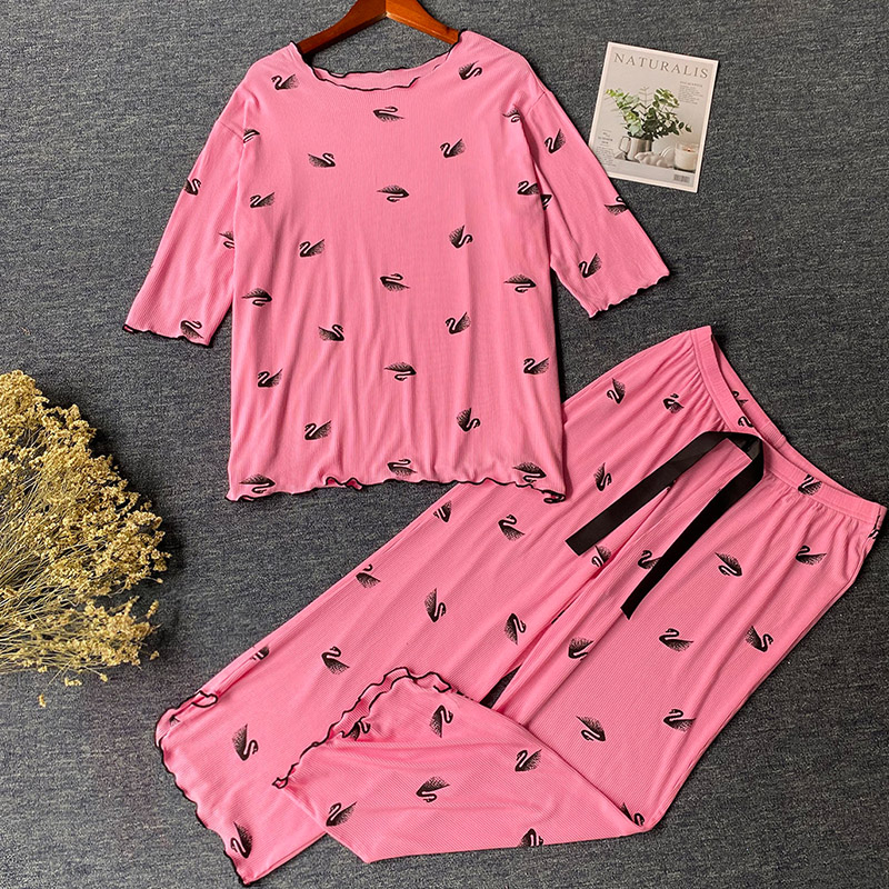 

Lovely Leisure Print Pink Sleepwear