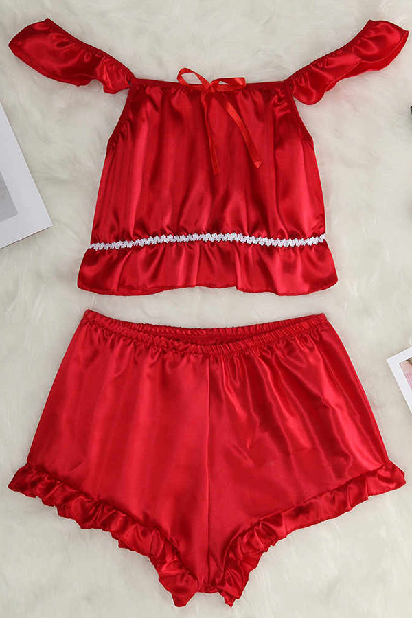 

Lovely Leisure Fold Design Red Sleepwear