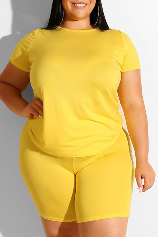 

Lovely Plus Size Leisure Basic Yellow Two-piece Shorts Set