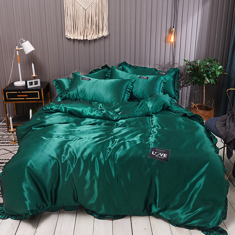 

Lovely Cosy Flounce Design Blackish Green Bedding Set, Black green