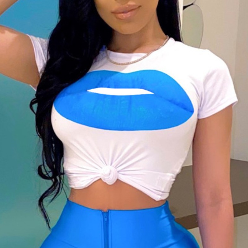 

Lovely Casual Lip Print Blue T-shirt