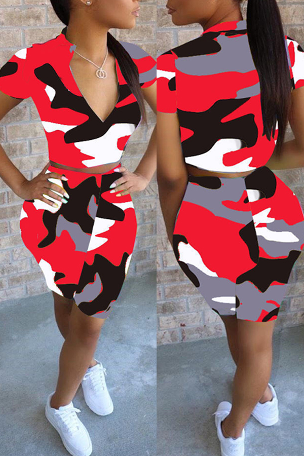 

Lovely Sportswear Camo Print Red Two-piece Shorts Set, Red camouflage