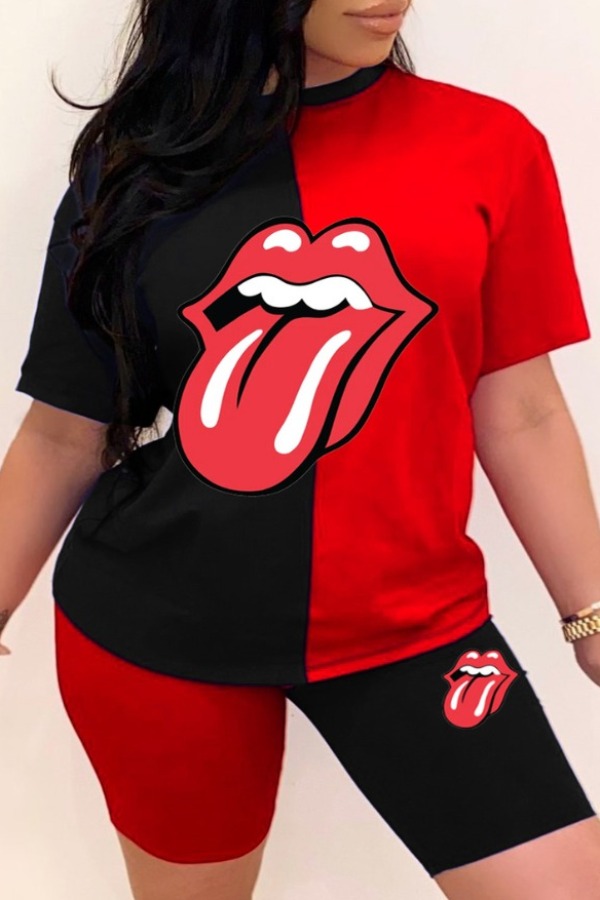 

Lovely Plus Size Casual Lip Print Black Two-piece Shorts Set
