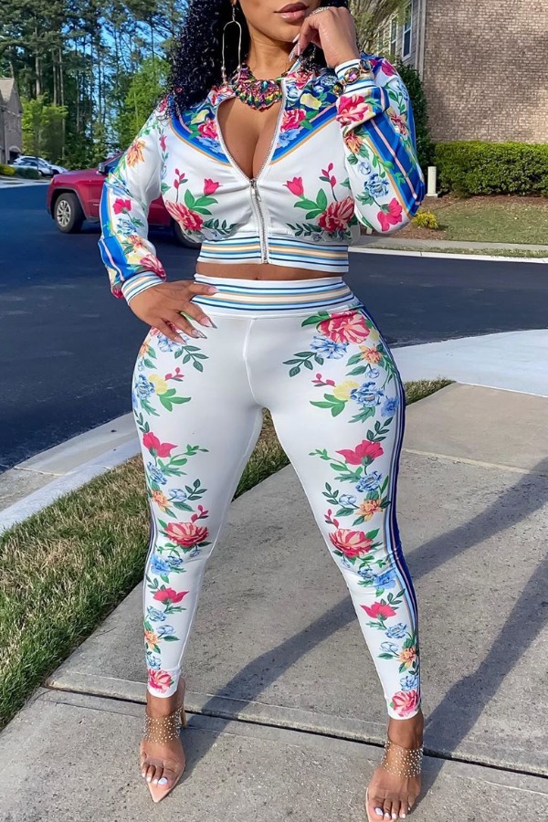 

Lovely Sportswear Print White Two-piece Pants Set