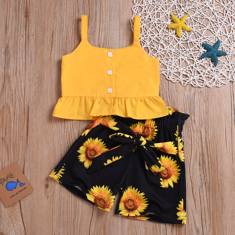 

Lovely Stylish Sunflower Print Yellow Girl Two-piece Shorts Set