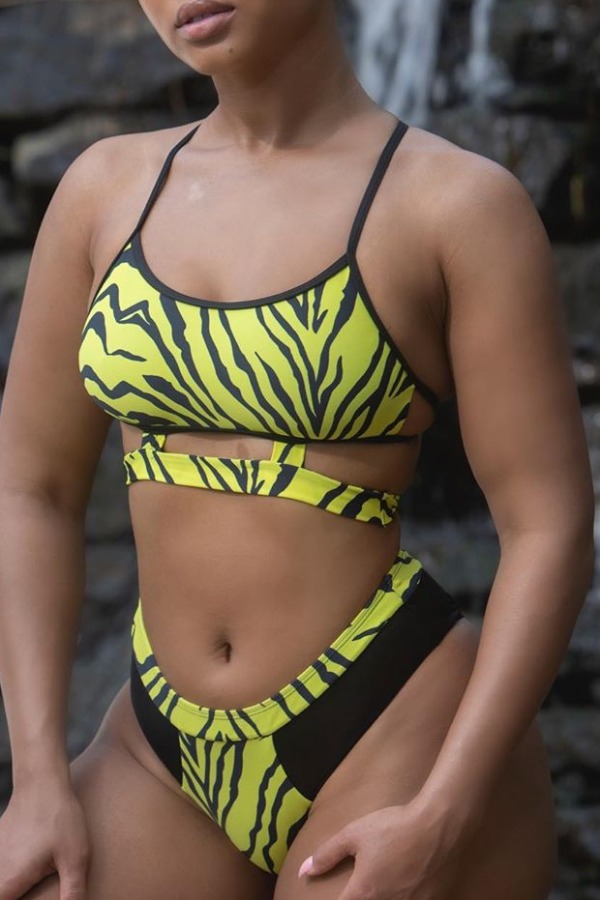

Lovely Print Yellow Two-piece Swimsuit