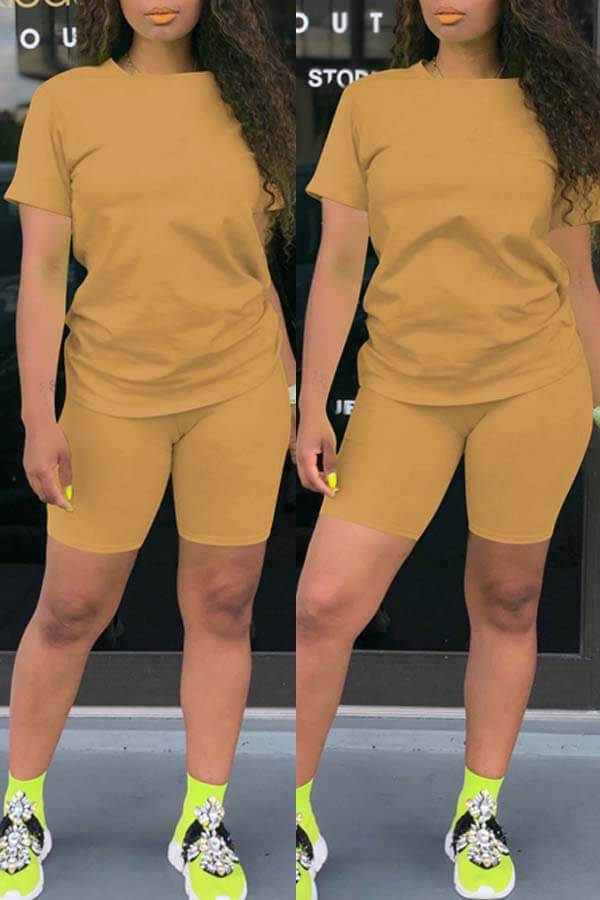 

LW BASICS Round Neck Regular Fit Shorts Set, Apricot