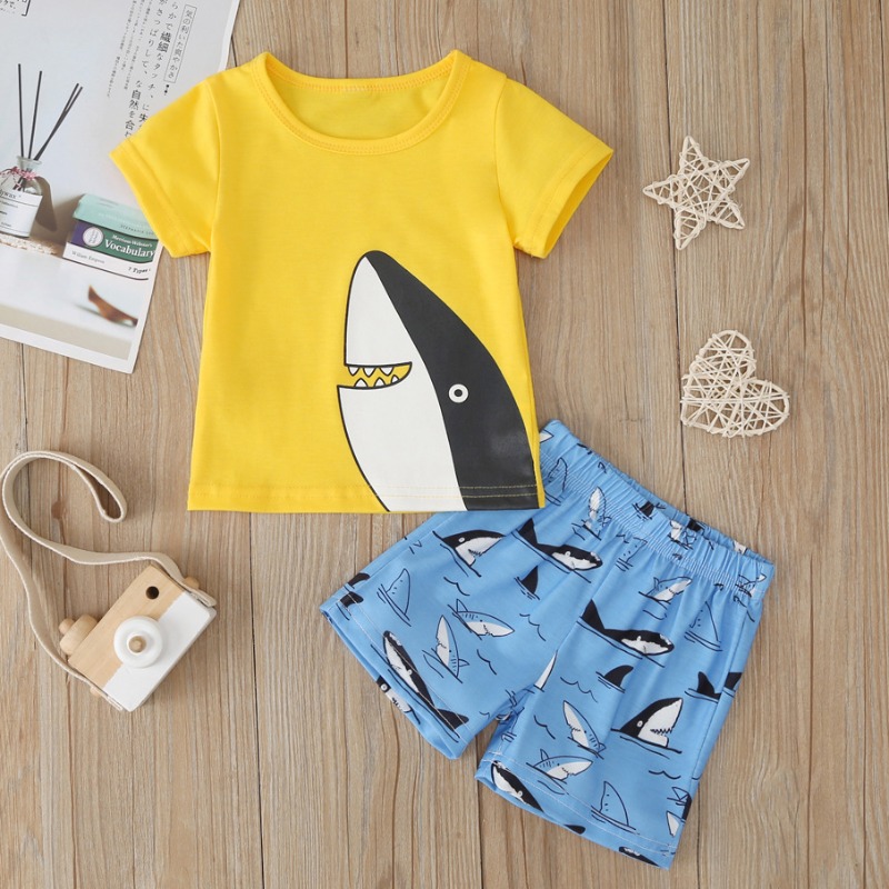 

Lovely Casual Print Yellow Boy Two-piece Shorts Set