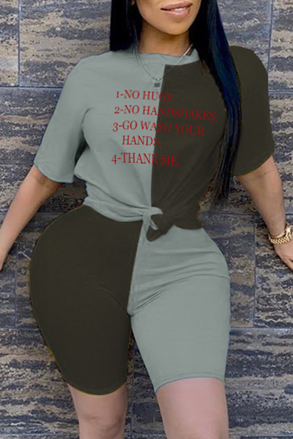 

Lovely Casual Letter Patchwork Black Plus Size Two-piece Shorts Set
