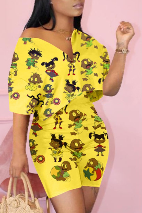 

Lovely Casual Cartoon Print Yellow Two-piece Shorts Set
