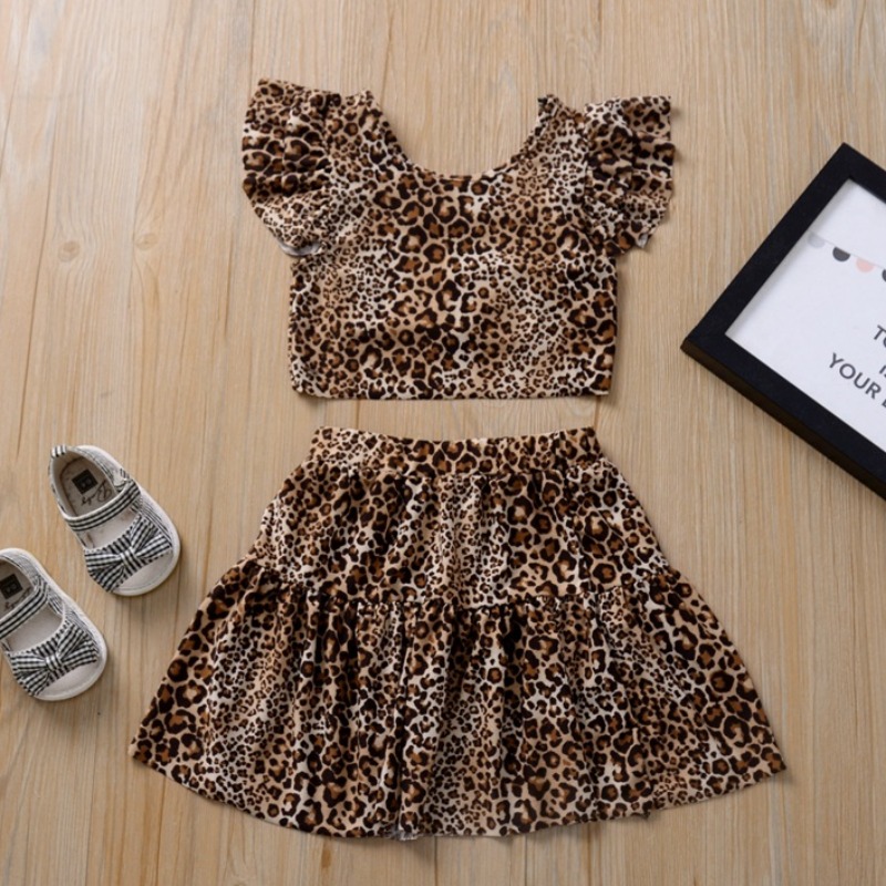 

Lovely Stylish Leopard Print Girl Two-piece Skirt Set