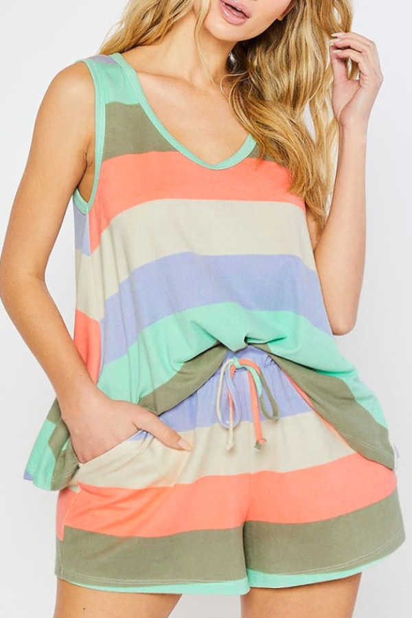 

lovely Casual Rainbow Striped Multicolor Plus Size Sleepwear, Multi