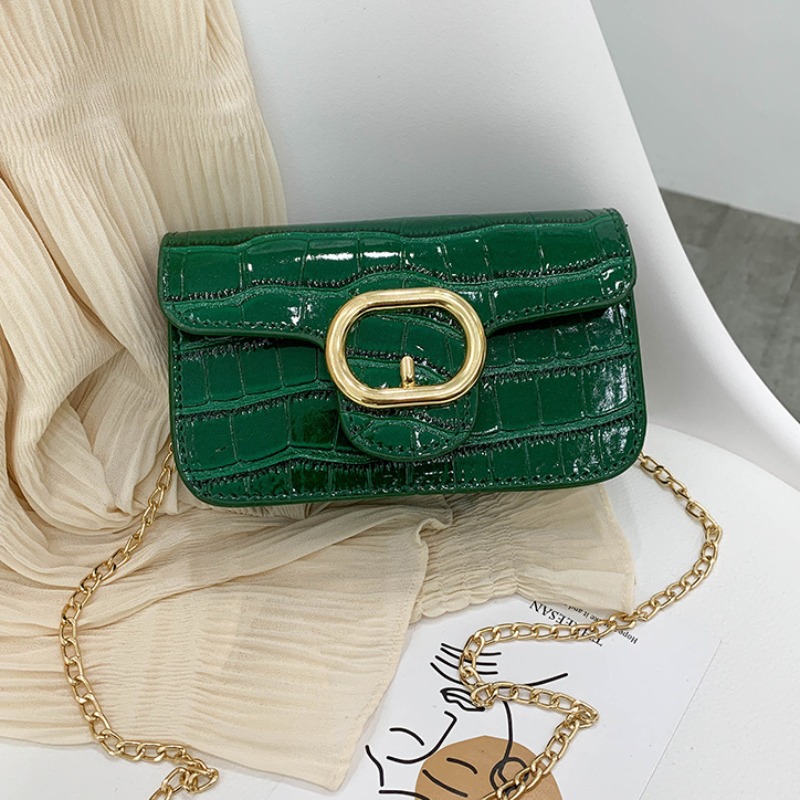 

lovely Stylish Chain Strap Green Crossbody Bag