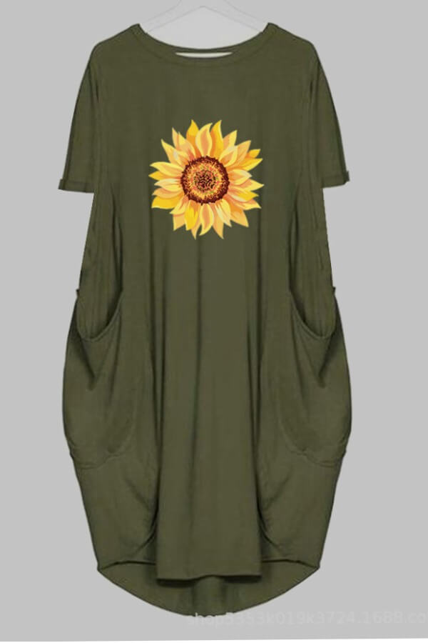 

Lovely Leisure O Neck Print Green Knee Length Plus Size Dress