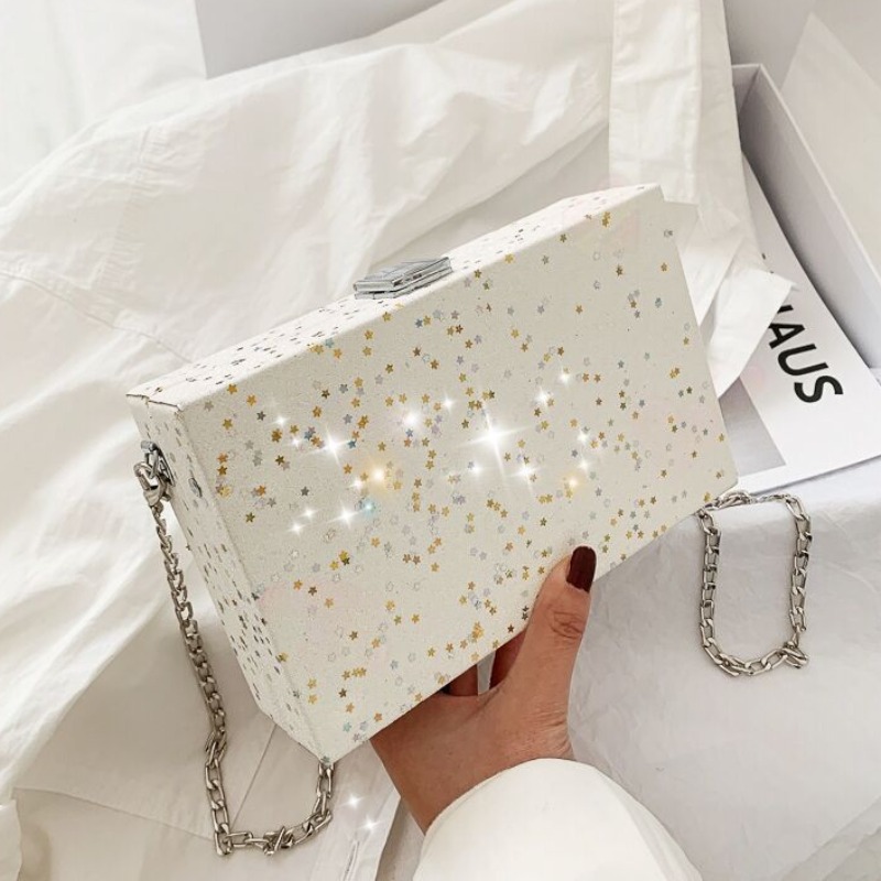 

lovely Chic Chain Strap White Crossbody Bag