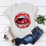 Lovely Casual O Neck Lip Print White Plus Size T-s
