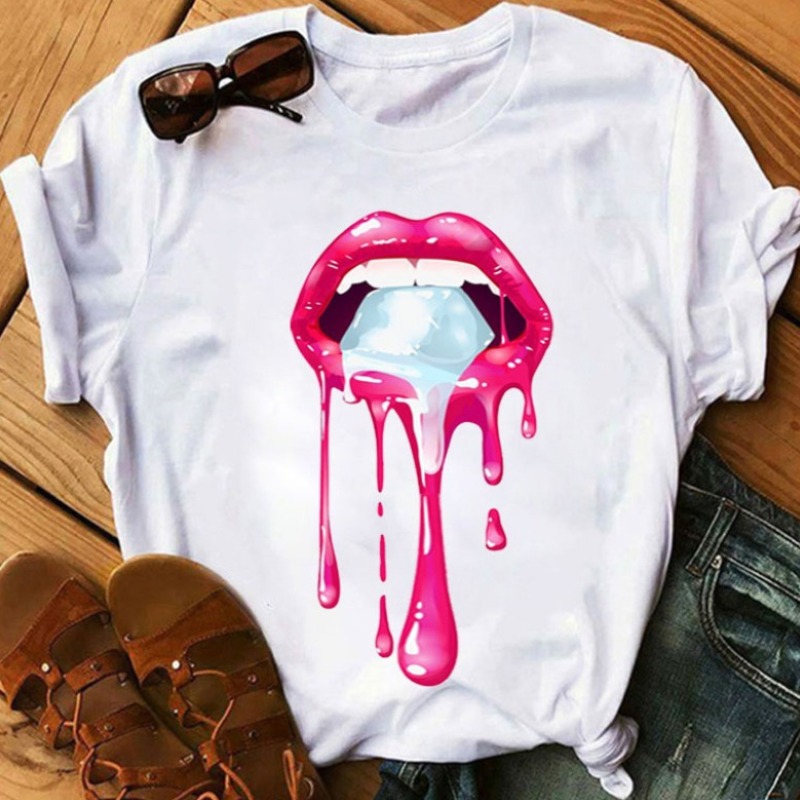 

lovely Casual O Neck Lip Print White Plus Size T-shirt