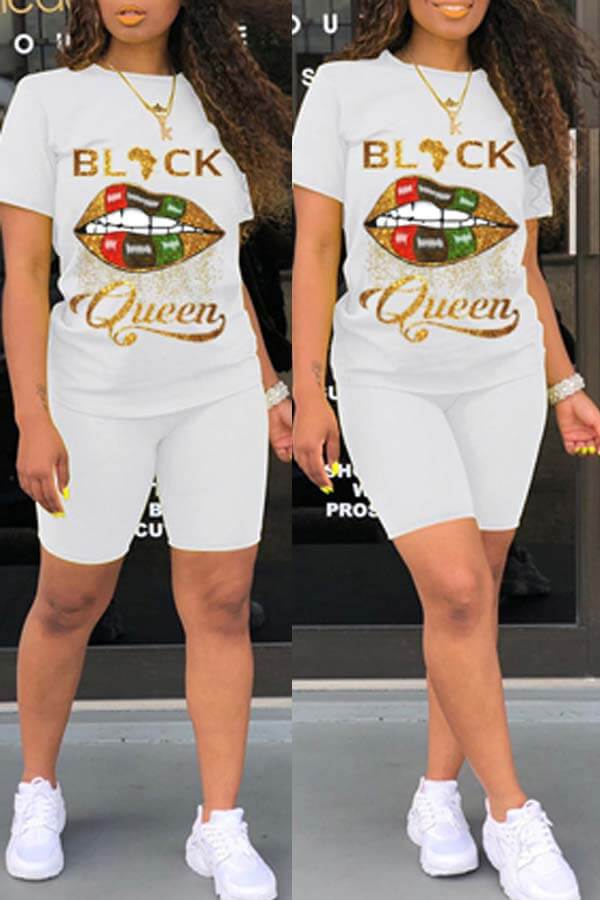 

Lovely Casual Lip Print White Two-piece Shorts Set