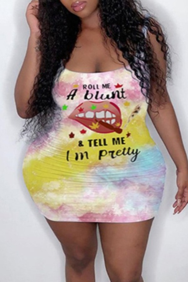 

lovely Casual Lip Print Yellow Mini Plus Size Dress