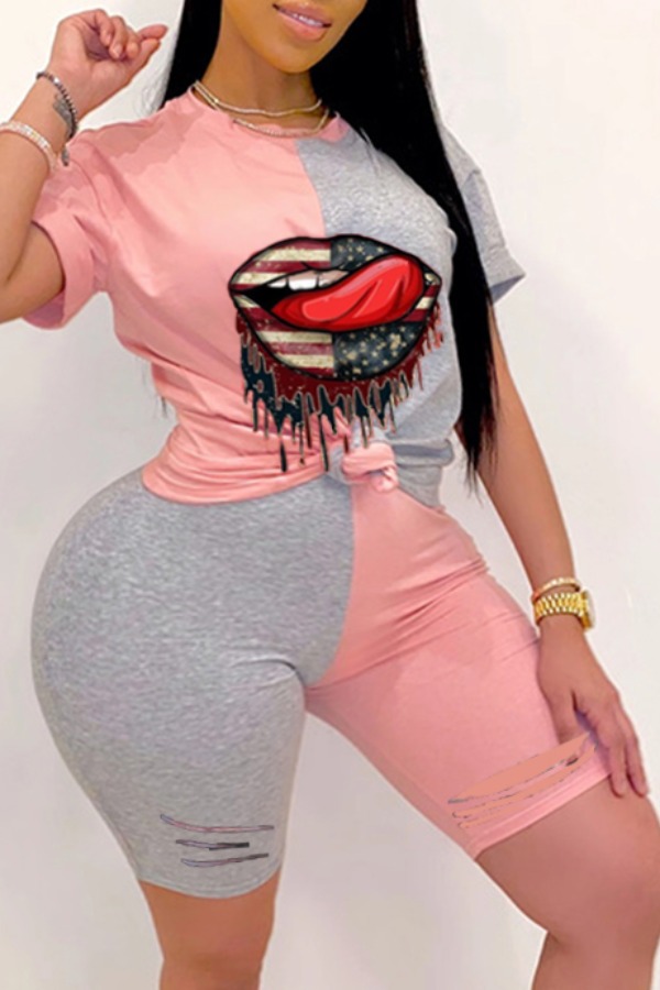 

lovely Sportswear Print Patchwork Pink Plus Size Two-piece Shorts Set