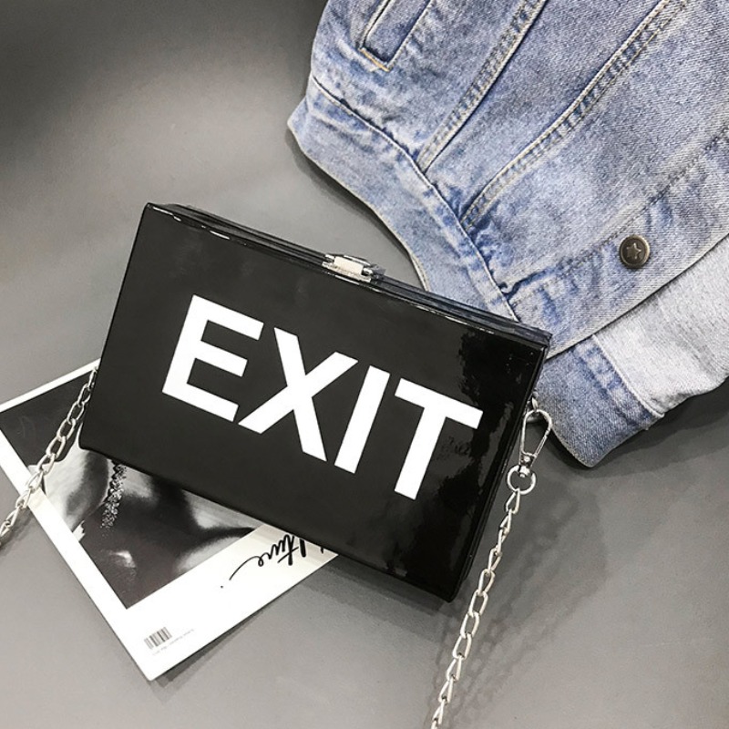 

lovely Trendy Chain Strap Black Crossbody Bag