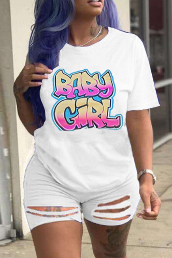 

lovely Casual O Neck Letter Print White Two-piece Shorts Set