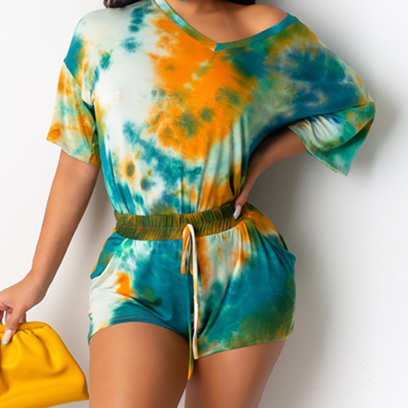 

lovely Casual V Neck Tie-dye Green Two-piece Shorts Set