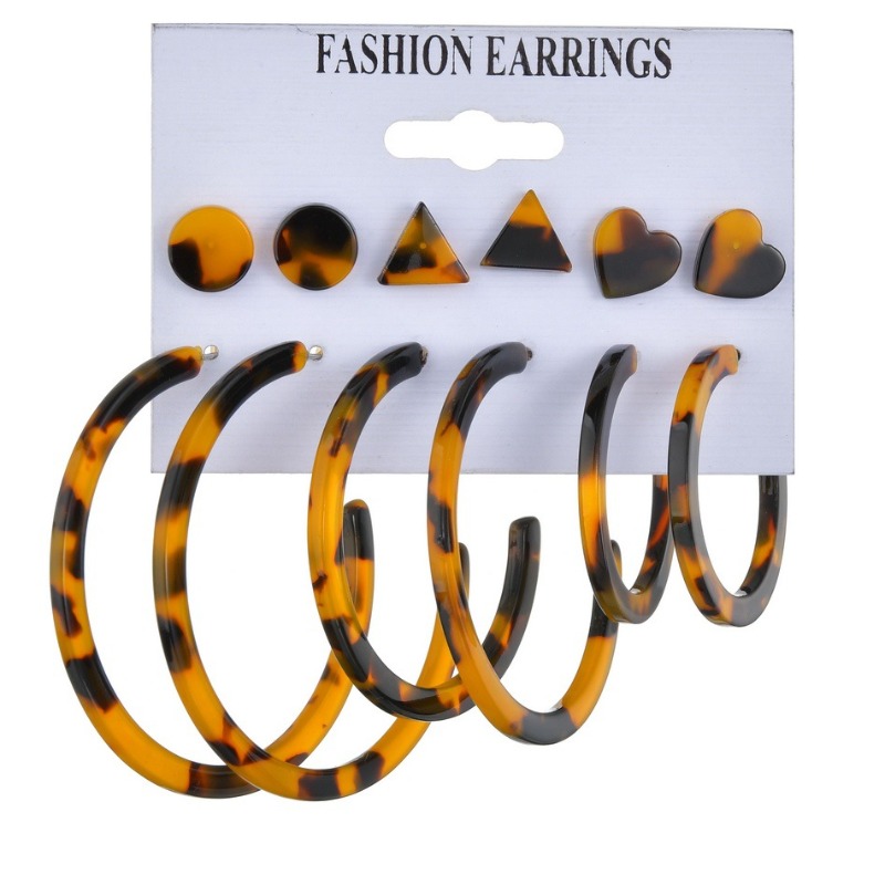 

lovely Trendy Hollow-out Deep Yellow Earring
