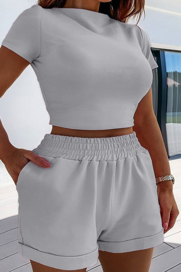 

Lovely Casual Skinny Grey Two-piece Shorts Set