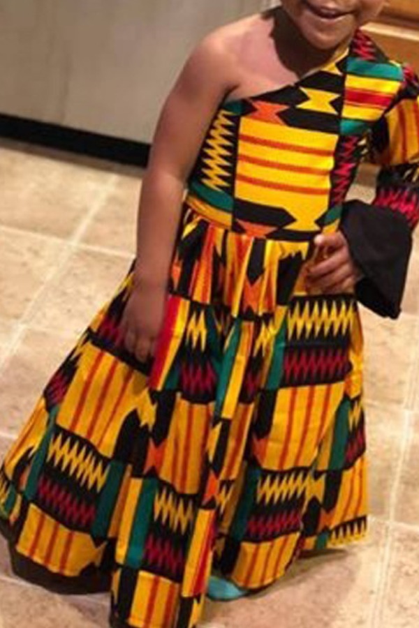 

lovely Bohemian One Shoulder Print Multicolor Girl Maxi Dress, Multi