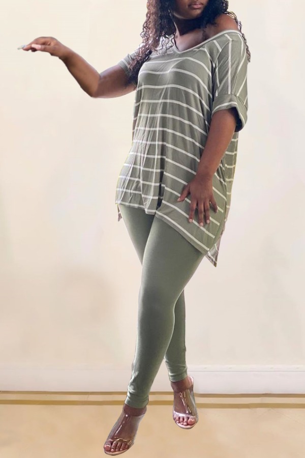 

Lovely Casual V Neck Striped Green Plus Size Two-piece Pants Set