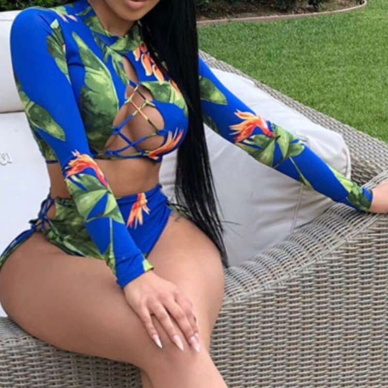 

Lovely Plants Print Rose Red Plus Size Two-piece Swimsuit