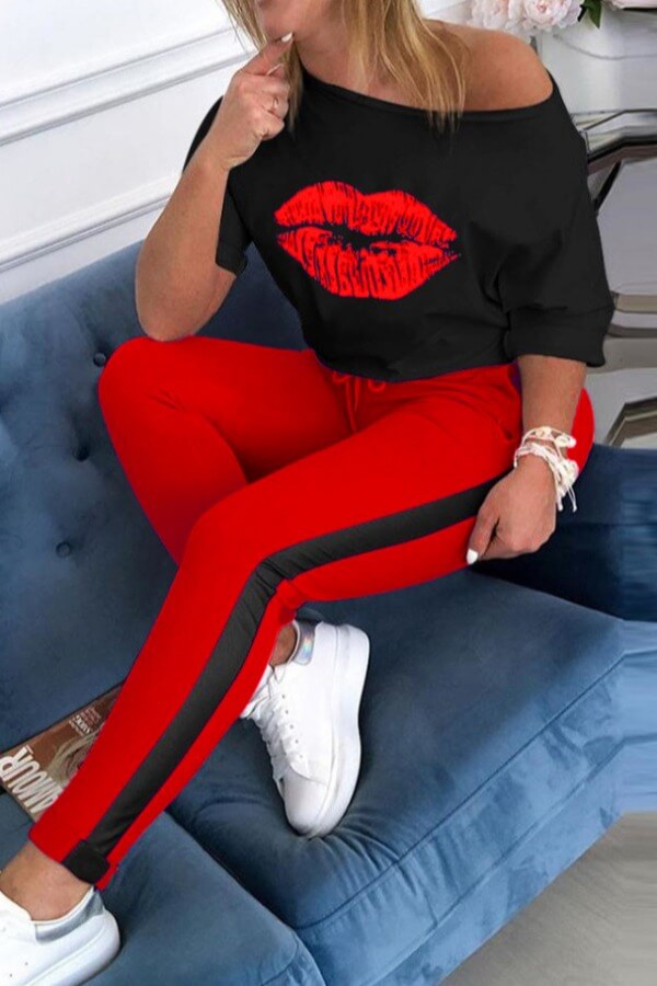 

Lovely Casual Lip Print Red Loungewear