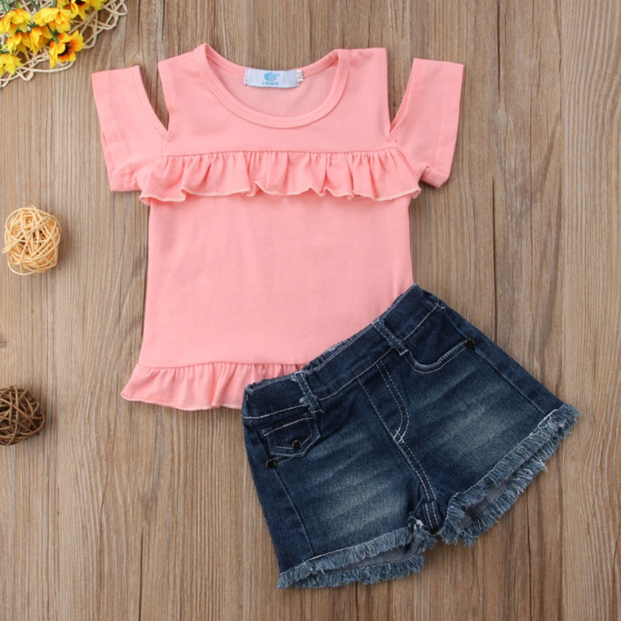 

lovely Casual Flounce Design Hollow-out Pink Girl Two-piece Shorts Set