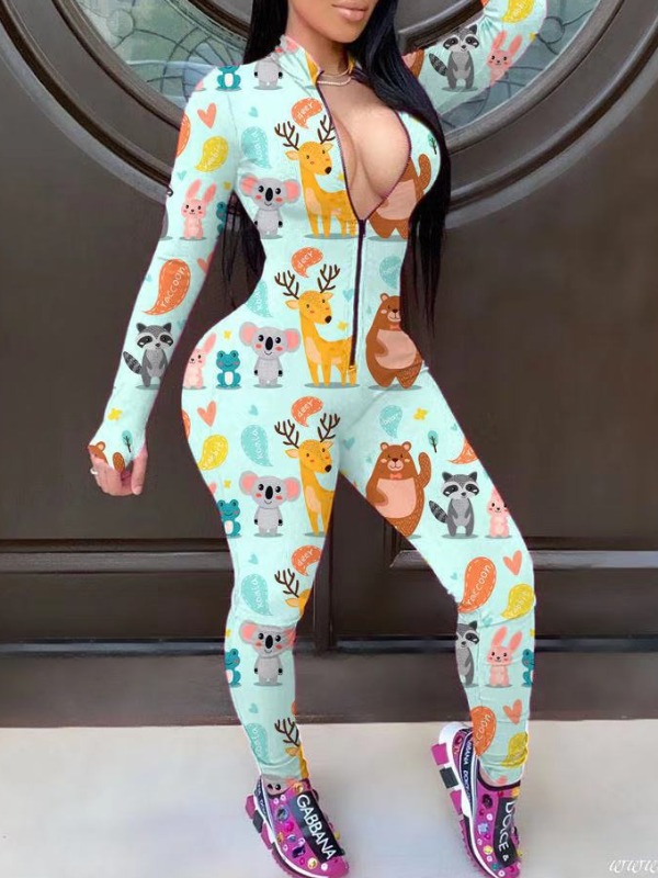 

lovely Leisure Cartoon Print Zipper Design Light Green One-piece Jumpsuit