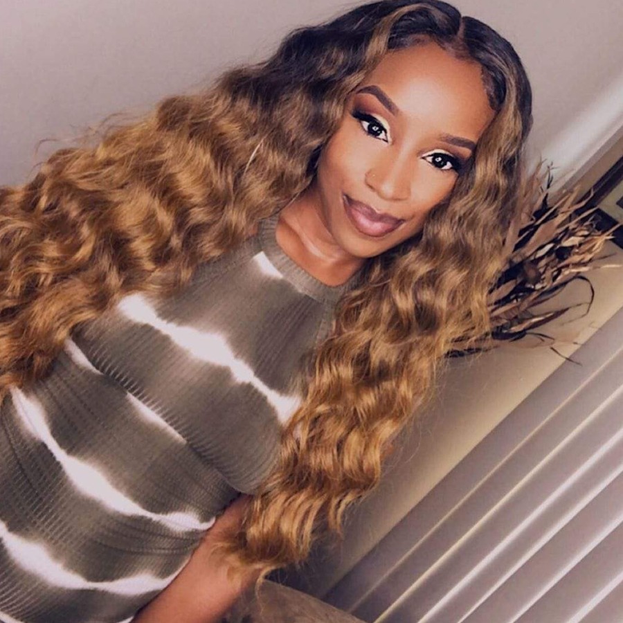 

lovely Stylish Long Curly Brown Wigs