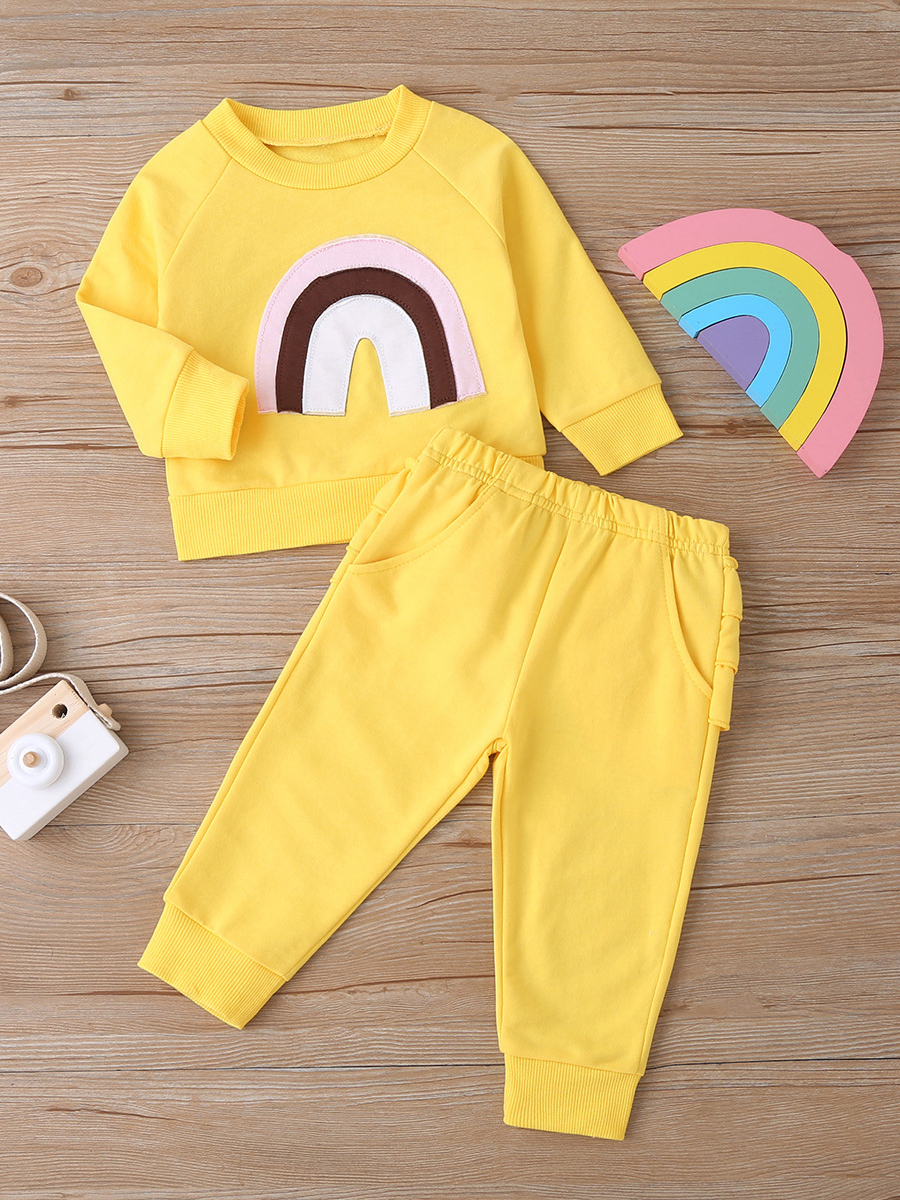 

Lovely Leisure Layered Cascading Ruffle Yellow Girl Two-piece Pants Set