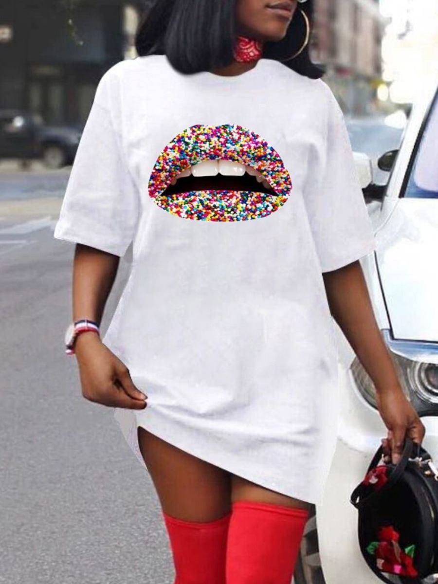 

lovely Casual O Neck Lip Print White Mini Dress