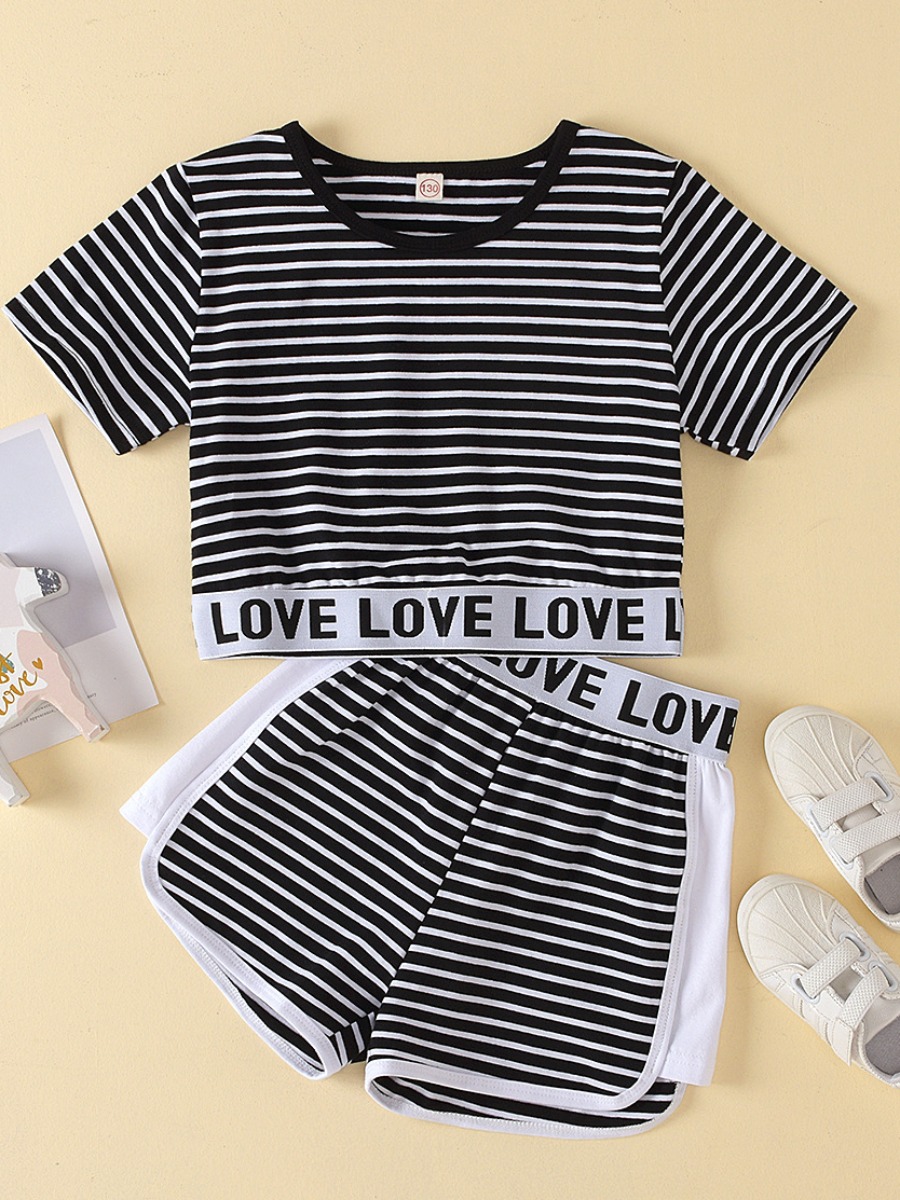 

lovely Casual O Neck Striped Print Patchwork Girl Two-piece Shorts Set, Stripe