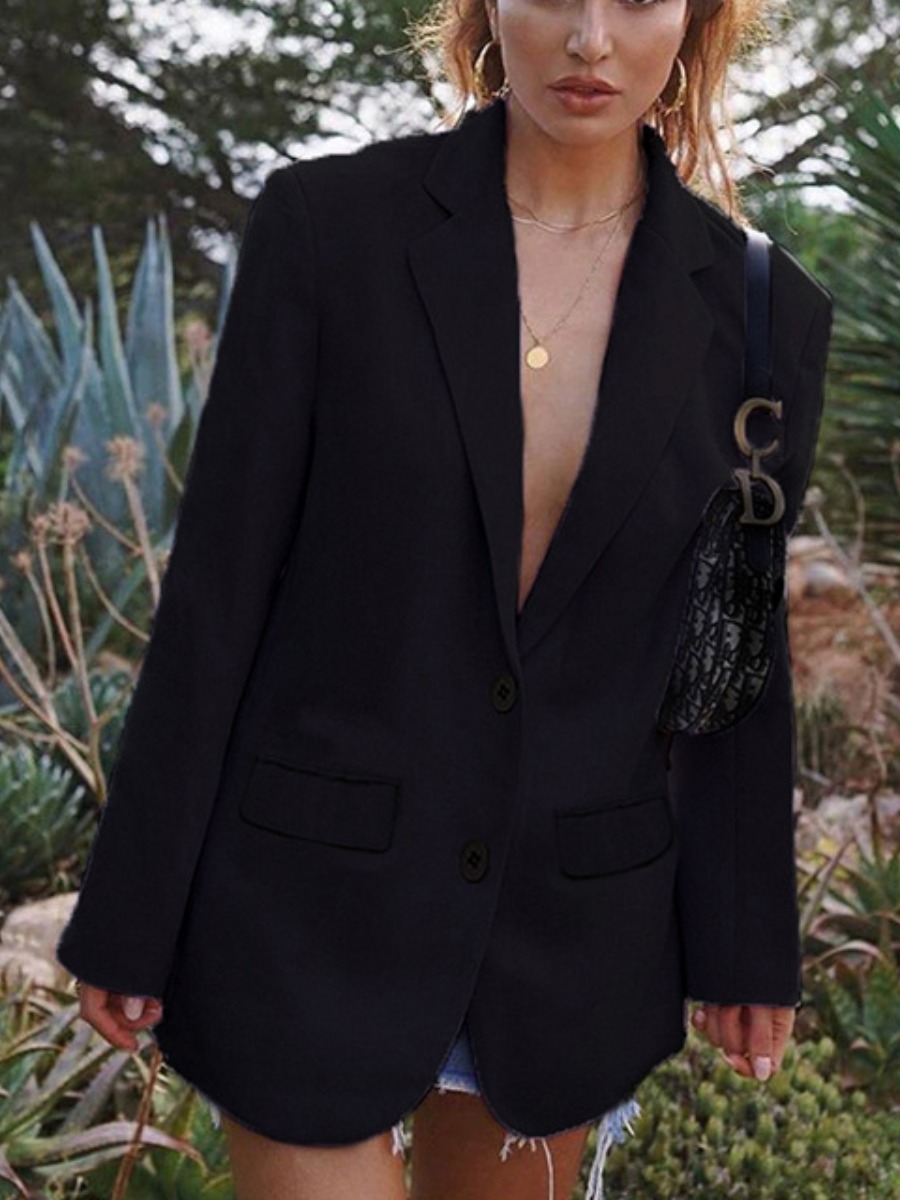 

lovely Stylish Turn-back Collar Buttons Design Black Blazer
