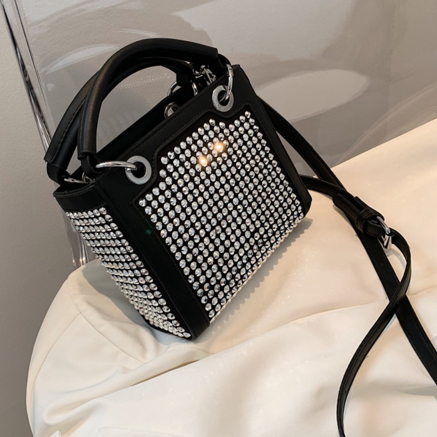 

lovely Chic Hot Drilling Decorative White Crossbody Bag