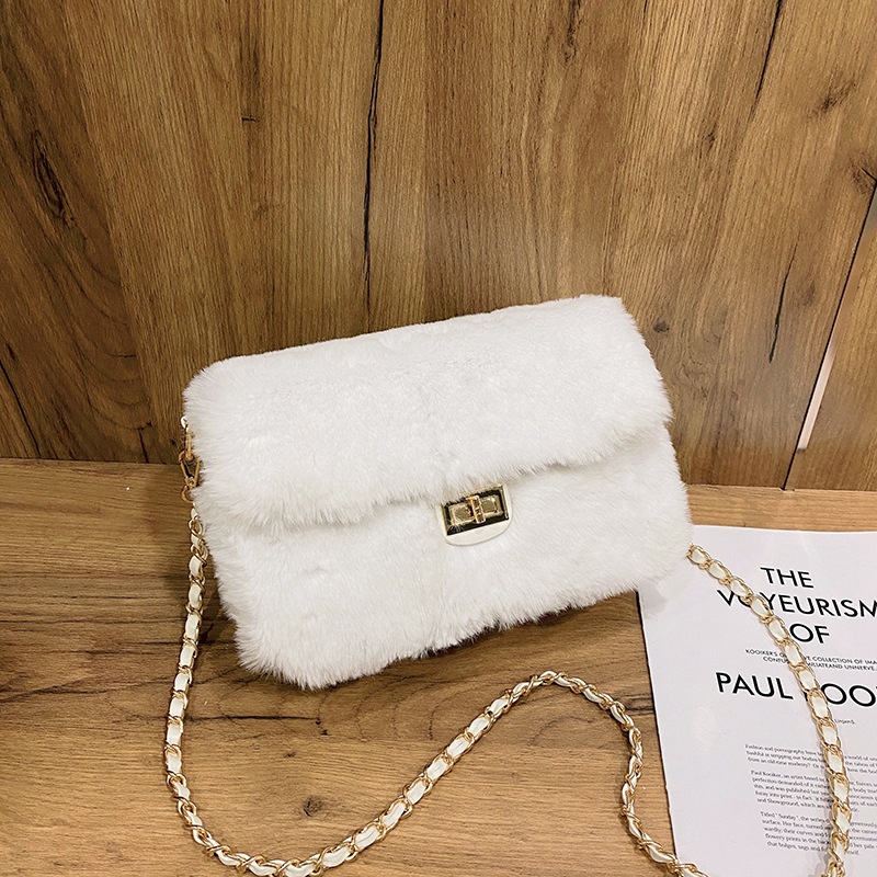 

lovely Chic Chain Strap White Crossbody Bag